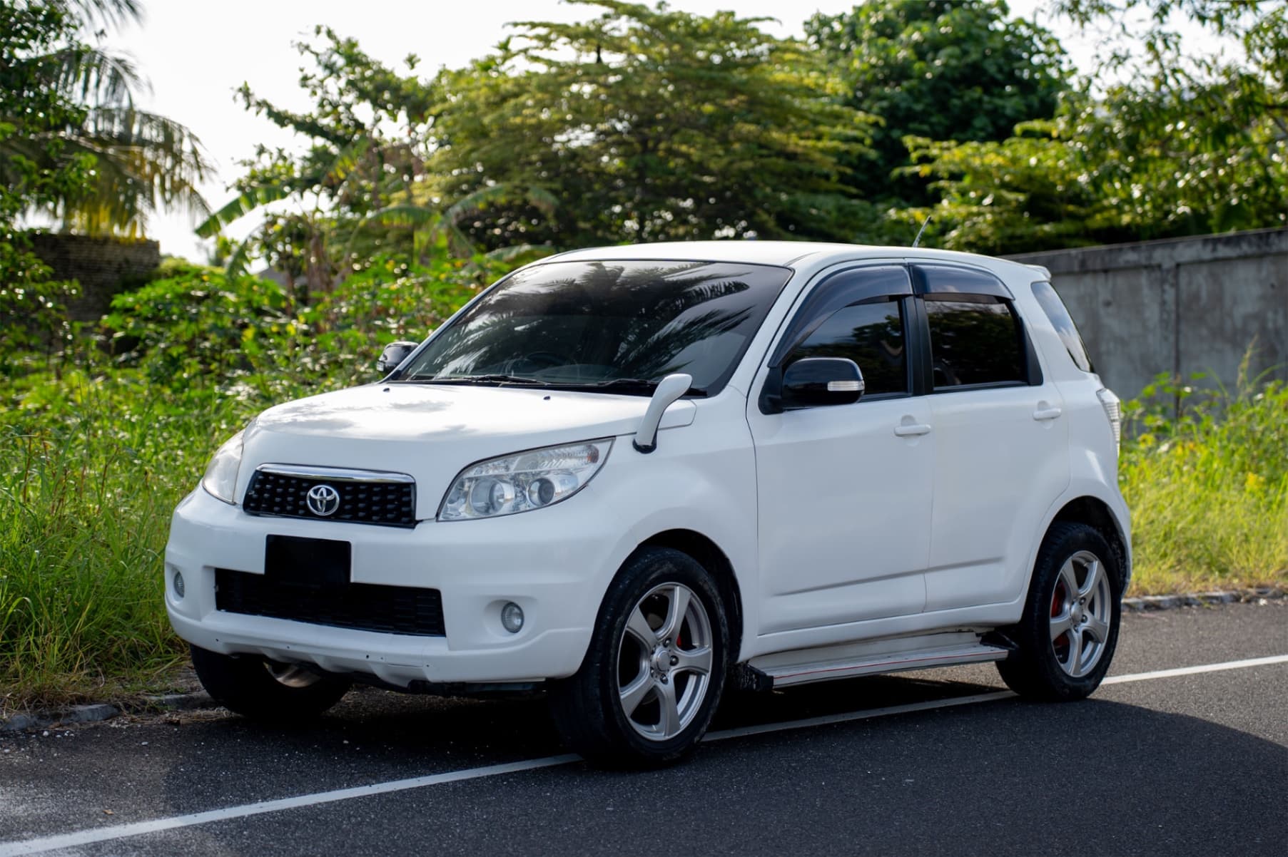 Used 2011 Toyota Rush For Sale